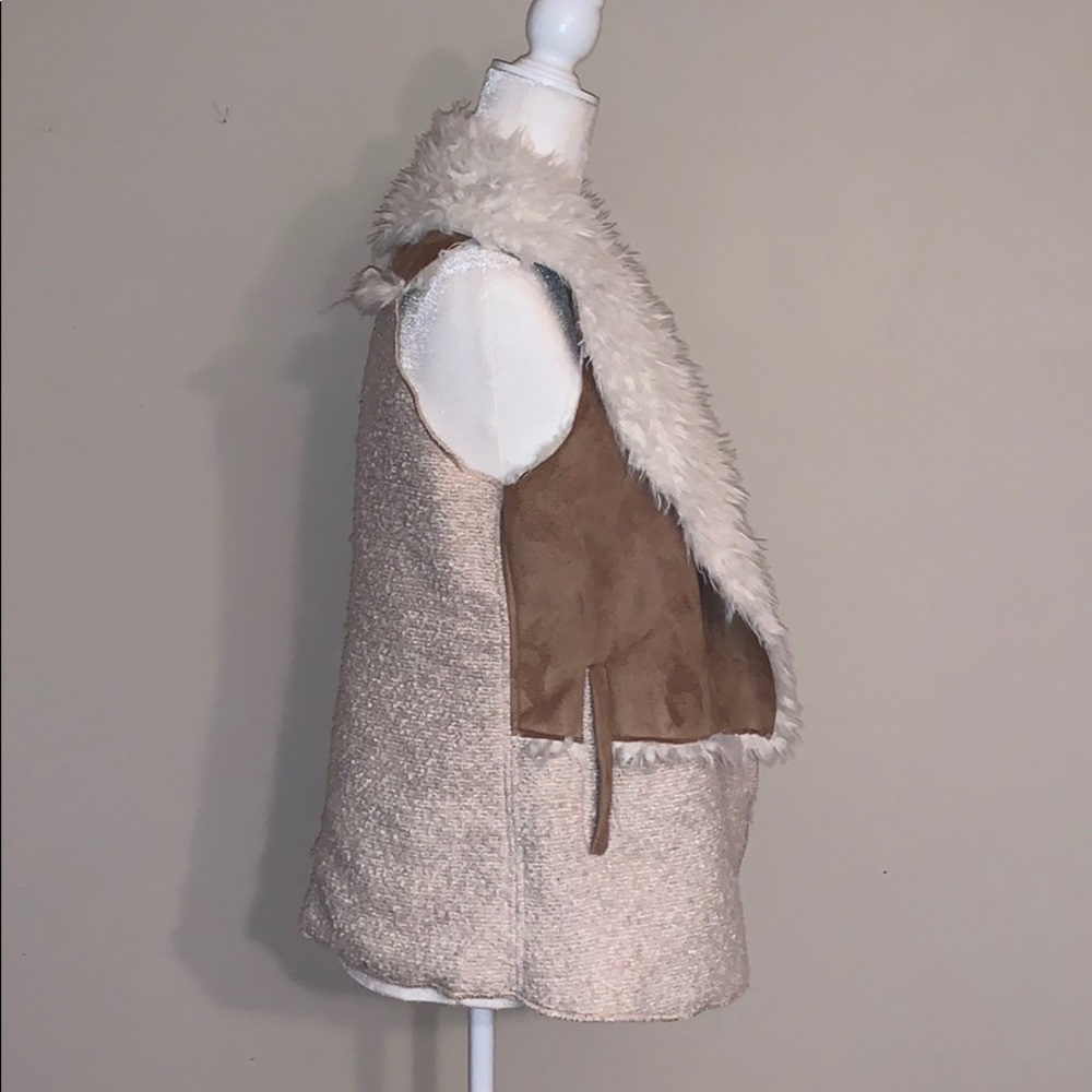 BKE Teddy Bear Flyaway Vest - Picture 3 of 9